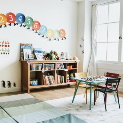 Zabawki do Przedszkola – Jak klocki JollyHeap mogą odmienić salę przedszolną?